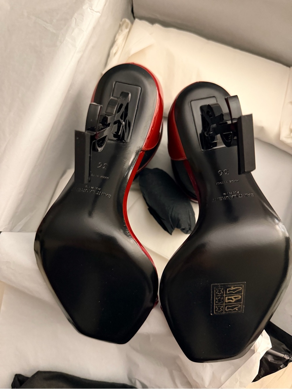 Saint Laurent Red Patent Opyum Sculptural-Heel Sandals - Picture 4 of 7